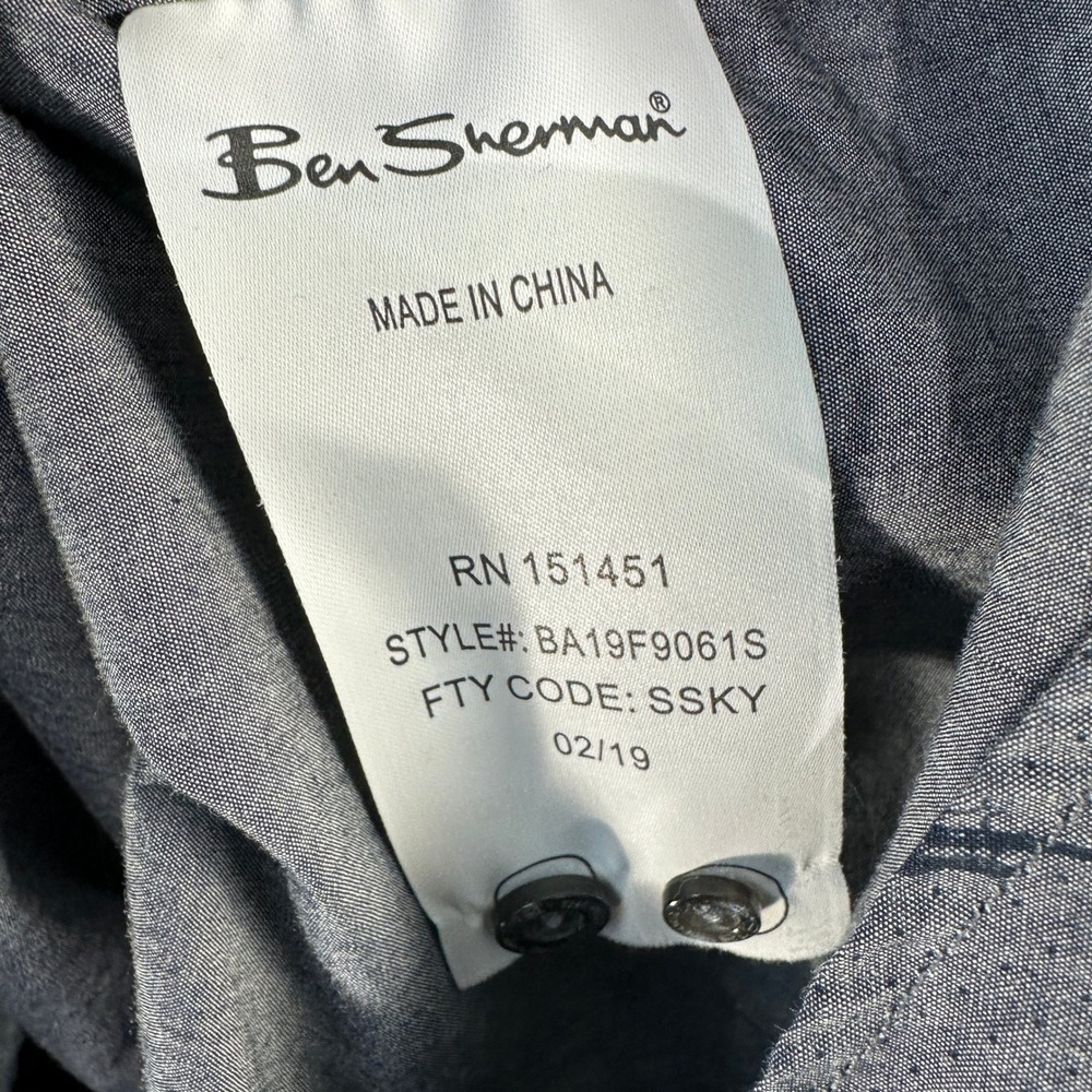 Ben Sherman Mens Navy Dotted Guitar Short Sleeve Button Down Shirt Size Small - Picture 6 of 7